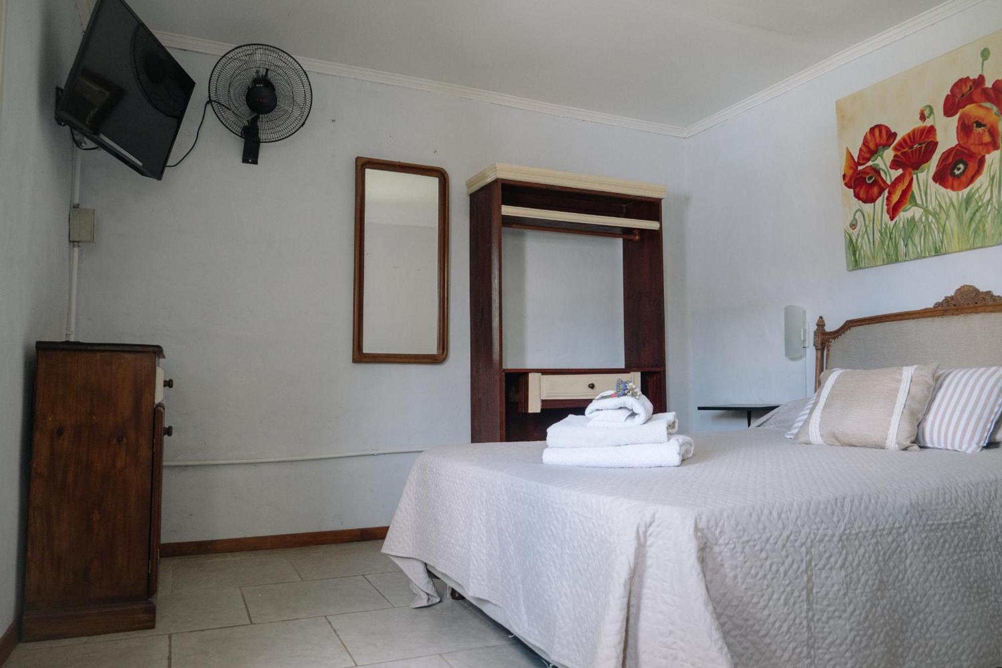 El Descanso San Antonio de Areco Esterno foto